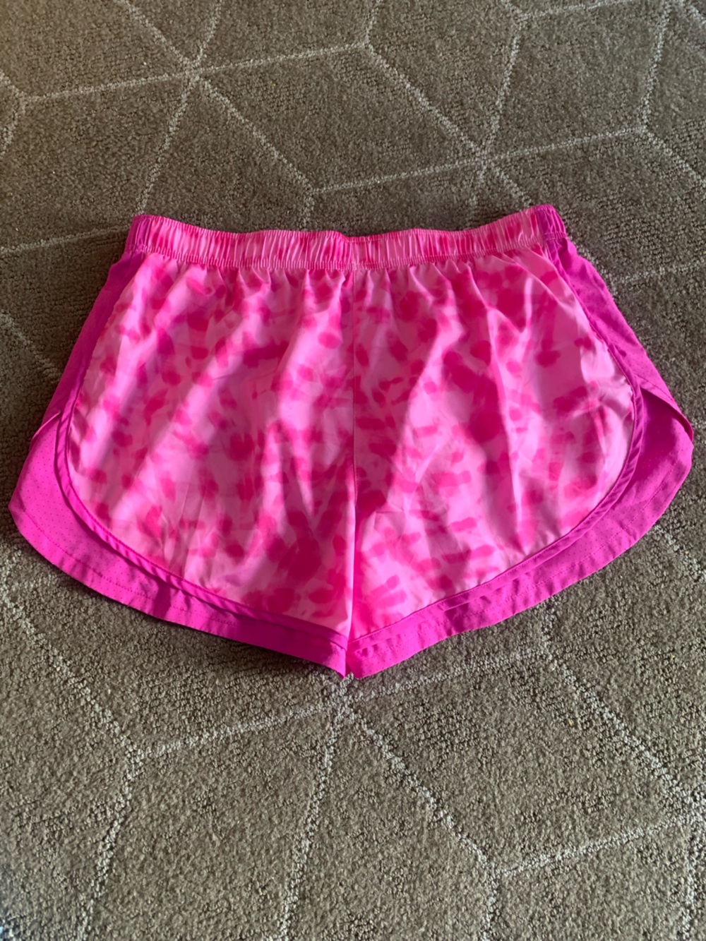 Nike Running Shorts Lot of 2 Women's XL Dri-Fit Tempo Lined 3” Inseam WHITE PINK - Picture 5 of 10